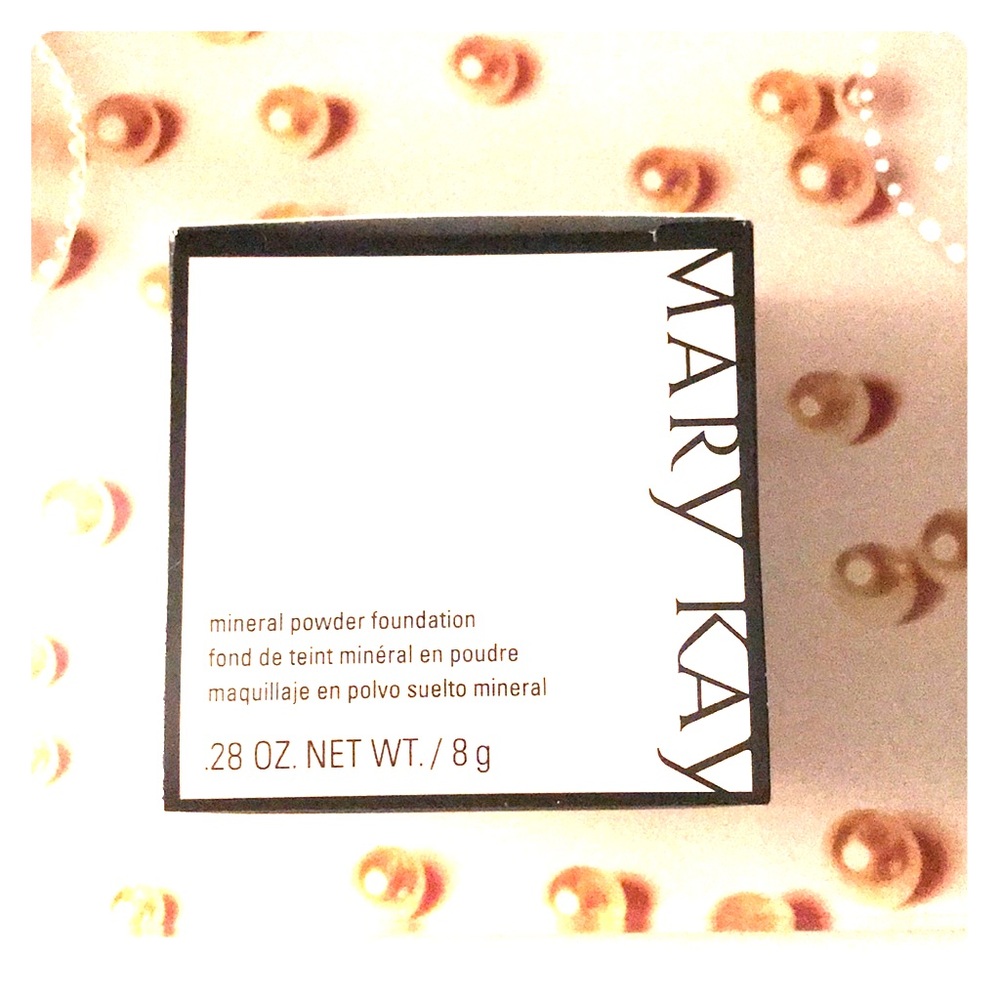 Mary Kay Mineral Powder Foundation!!